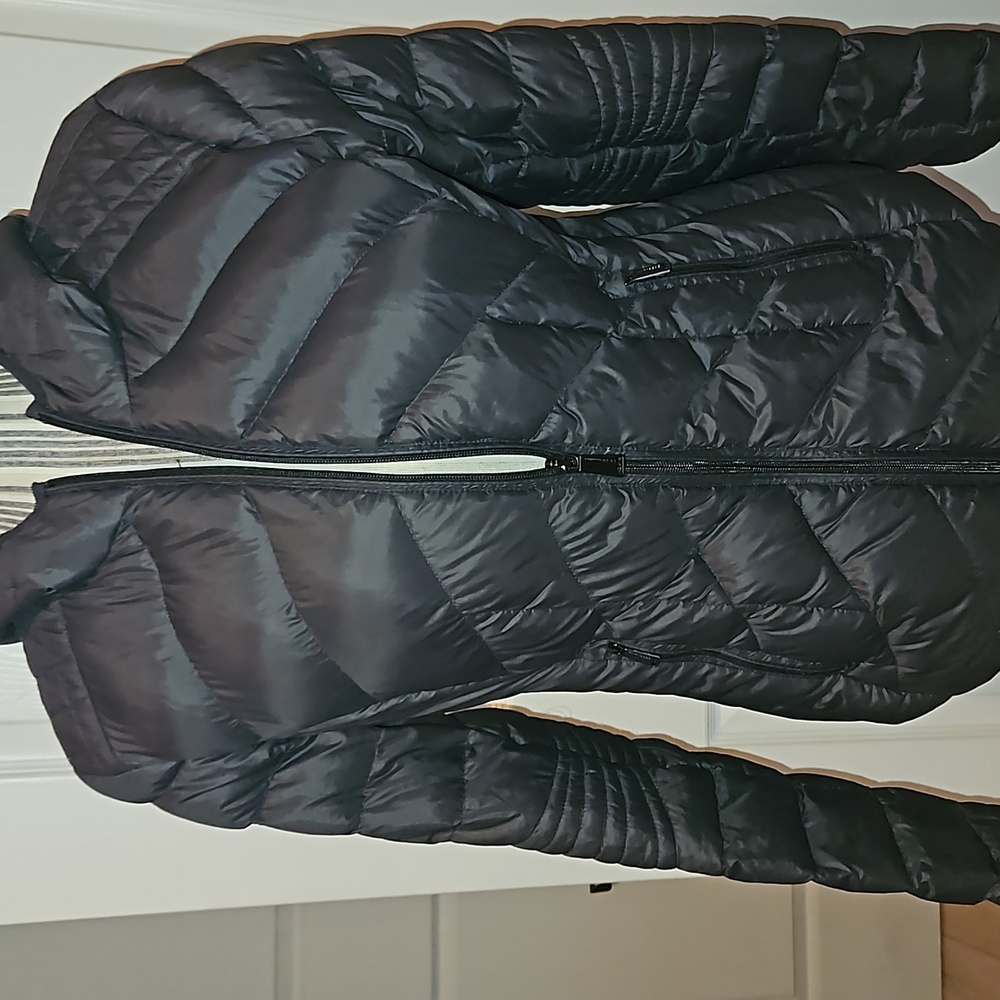 Bcbg Generation Ultra Lightweight Packable Down F… - image 6